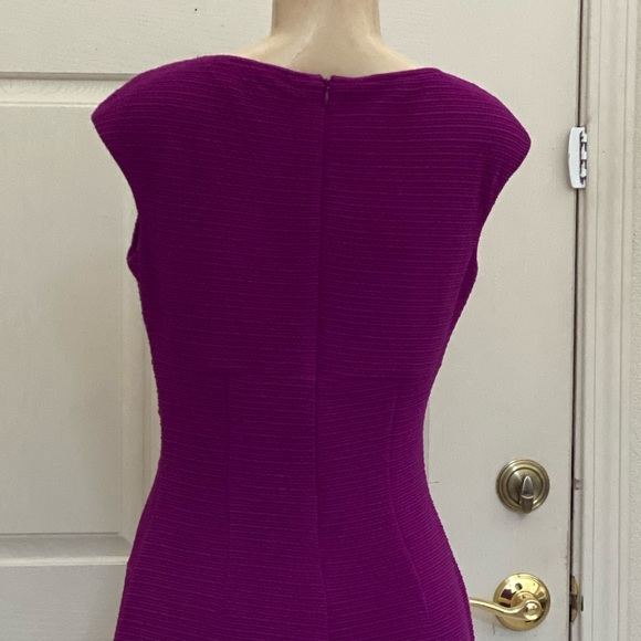“AMERICAN GIRL” 💜 Super Sexy & Chic Purple Dress - Picture 8 of 16
